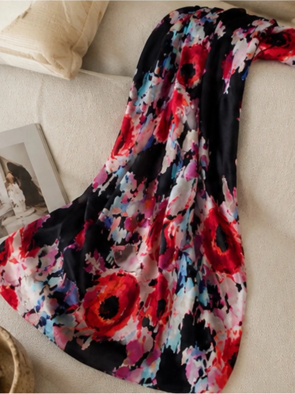 Kate Spade 100% Silk Floral Fringe Scarf Shawl Wrap 30.5
